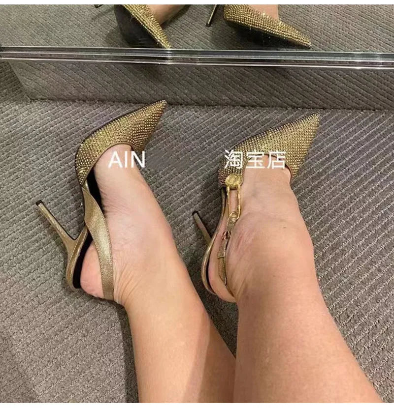 Luxo Strass Lantejoulas Fivela Mulheres Bombas Elegantes Bico Fino Slingbacks Stiletto Salto Alto Primavera Verão Moda Sapatos